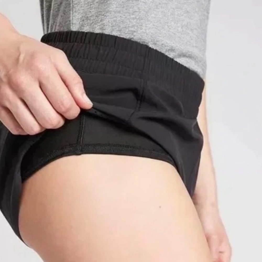 Athleta New Hustle 3" Black Running Shorts in Black Size XS NWT - Picture 2 of 16